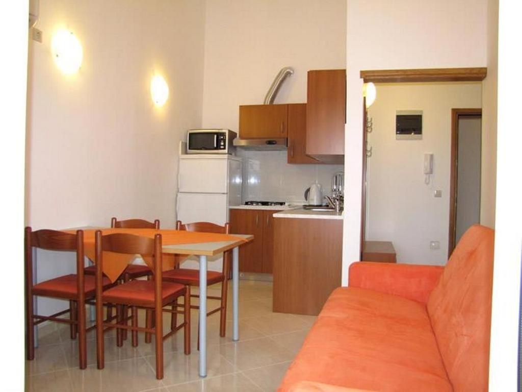 Family Friendly Apartments With A Swimming Pool Nevidjane, Pasman - 18054 Neviđane Zewnętrze zdjęcie