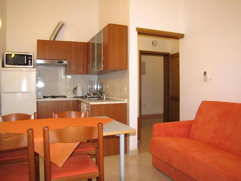 Family Friendly Apartments With A Swimming Pool Nevidjane, Pasman - 18054 Neviđane Zewnętrze zdjęcie
