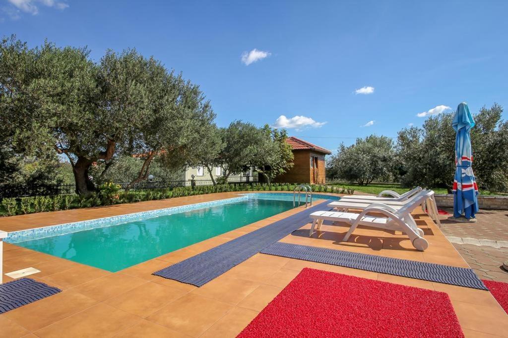 Family Friendly Apartments With A Swimming Pool Nevidjane, Pasman - 18054 Neviđane Zewnętrze zdjęcie