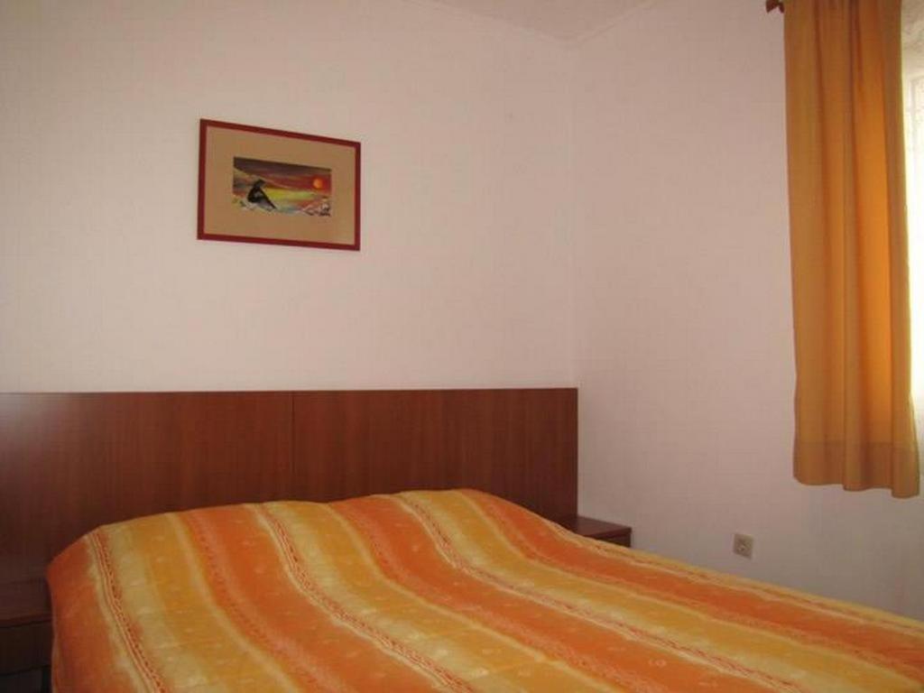 Family Friendly Apartments With A Swimming Pool Nevidjane, Pasman - 18054 Neviđane Zewnętrze zdjęcie